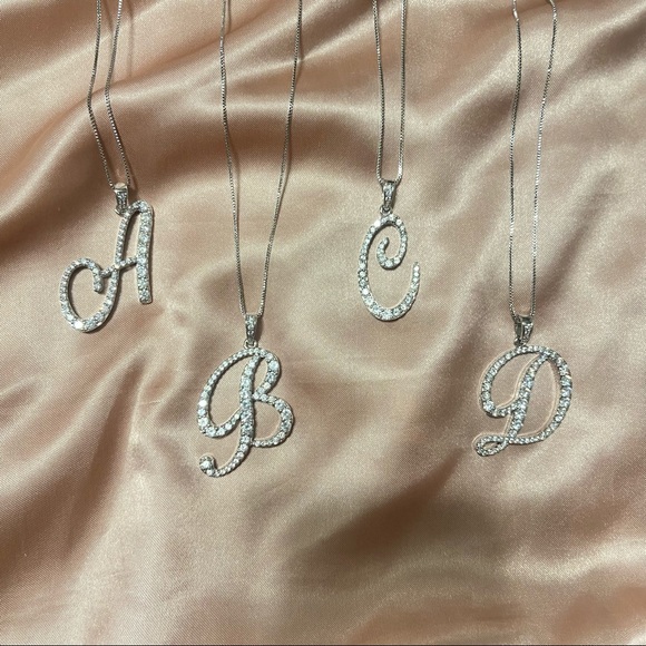 Letter C Initial Necklace - Picture 2 of 5